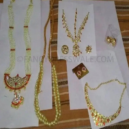 Bharatnatyam Costume for Girls with Light Bharatnatyam Jewellery Fancydresswale