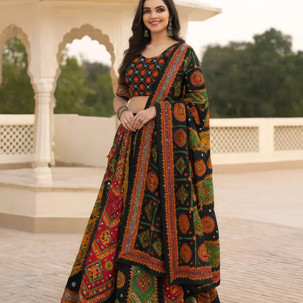 Fancydresswale Black Navratri Lehenga Choli with Dupatta | Traditional Gujarati Garba Chaniya Choli fancydresswale.com