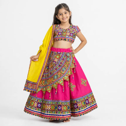 Fancydresswale Gujrati lehenga choli for Navrata readymade garba dance dress- Full size fancydresswale.com