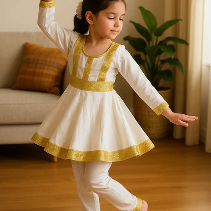 Fancydresswale Kathak dance dress for girls Anarkali Indian classical dance dress for girls fancydresswale.com