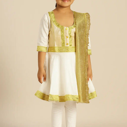 Fancydresswale Kathak dance dress for girls Anarkali Indian classical dance dress for girls fancydresswale.com