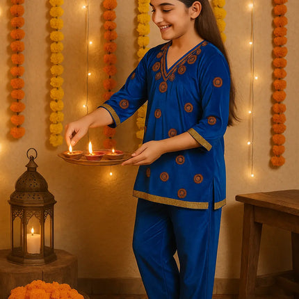 Kashmiri girl Costume Fancydresswale