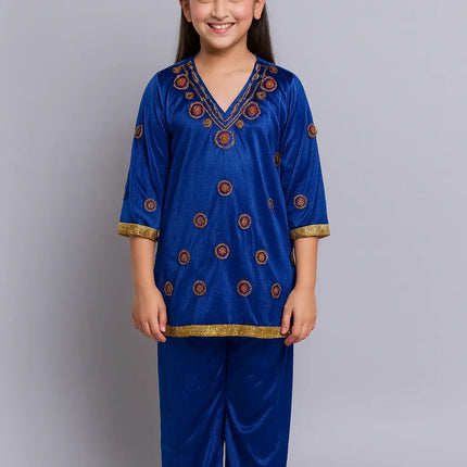 Kashmiri girl Costume Fancydresswale