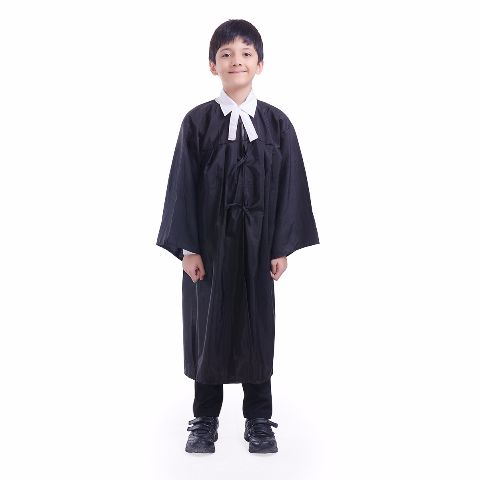 Historical Background Of Wearing Black Robes By Advocates