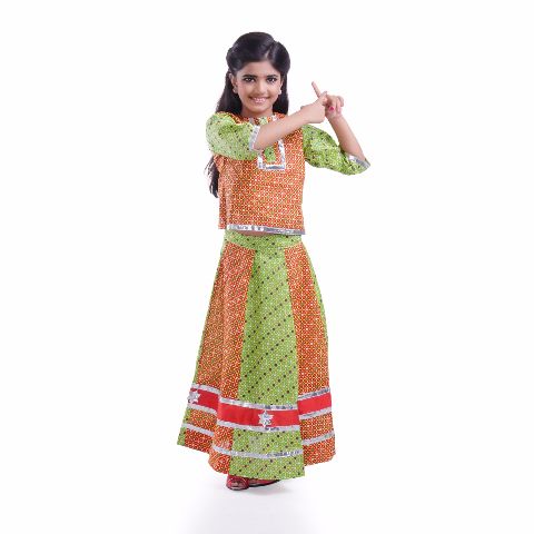 Buy Gajari Lehenga Choli For 4-14 Year Girls Rajasthani-Gujrati Lehenga  choli Dress for kids (8-12 Years) at Amazon.in