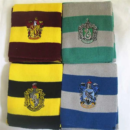 Harry Magician Patch Knit Scarf Muffler -Green Fancydresswale